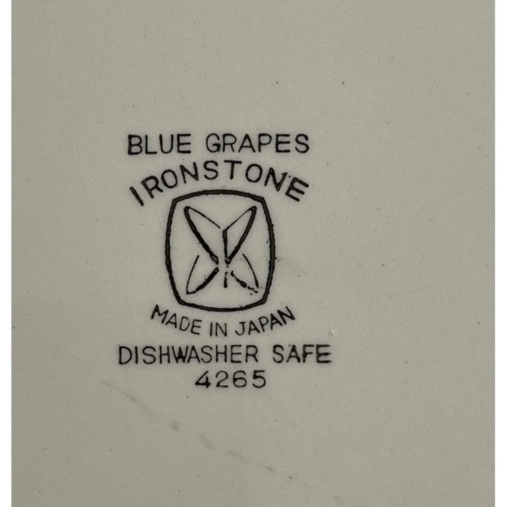 Vintage Blue Grapes Harmony‎ House Ironstone Stoneware Platter Chop Plate